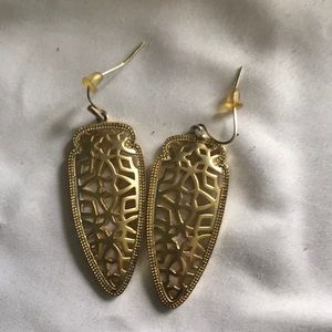 Good Kendra Scott Earrings
